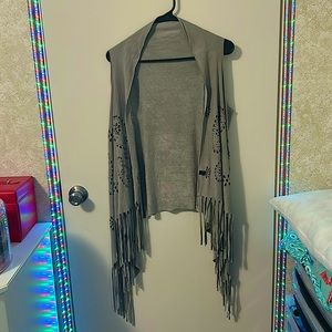 Medium, gray, cover over